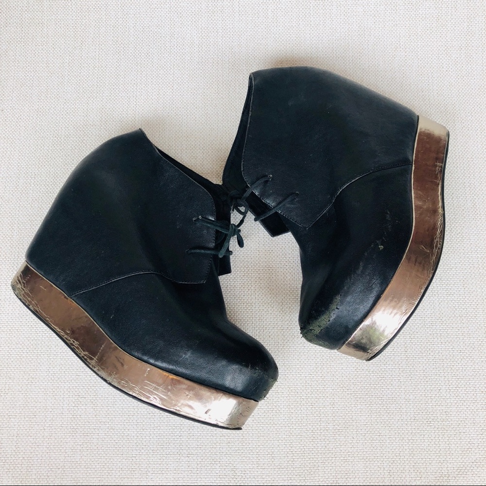 💥SALE TODAY 💥Jeffrey Campbell Alexa booties!